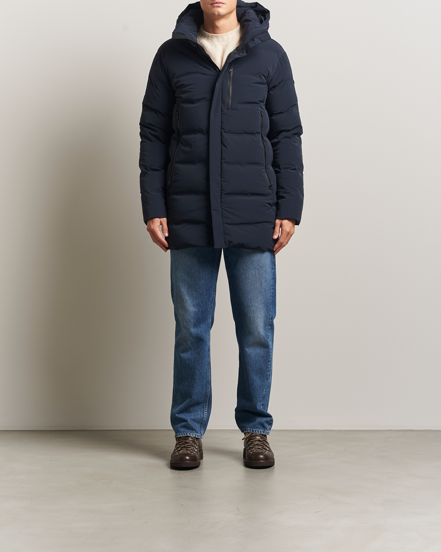 Mies | Takit | Scandinavian Edition | Radian II Apex Hooded Parka Navy