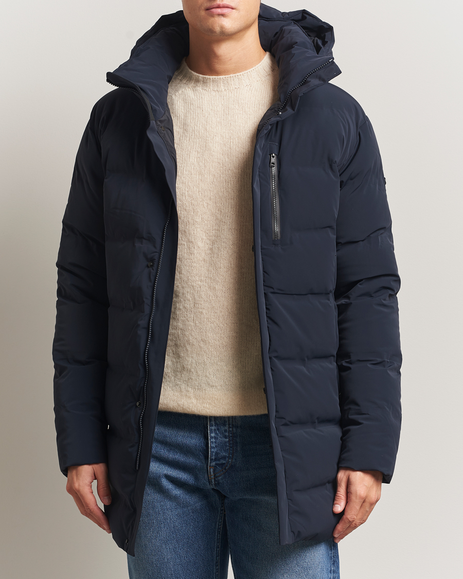 Mies | Takit | Scandinavian Edition | Radian II Apex Hooded Parka Navy