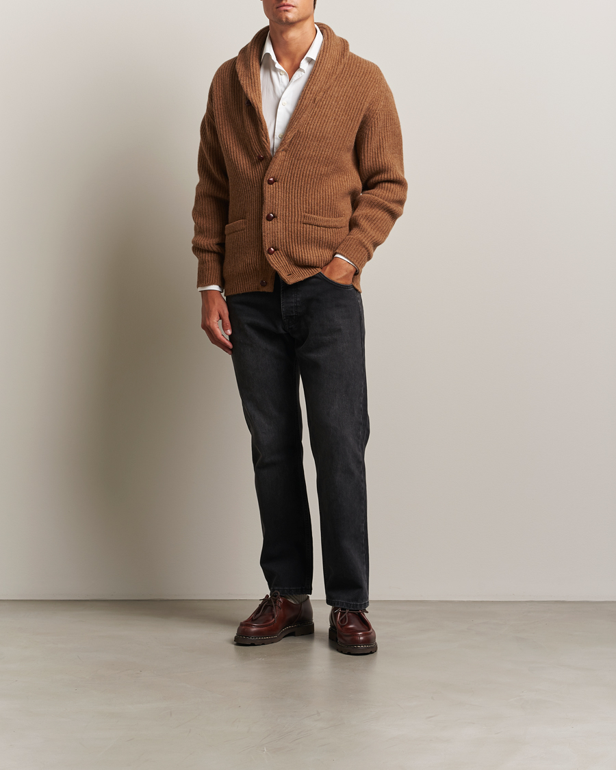 Mies | Puserot | William Lockie | Windsor Geelong Lambswool Shawl Cardigan Brown