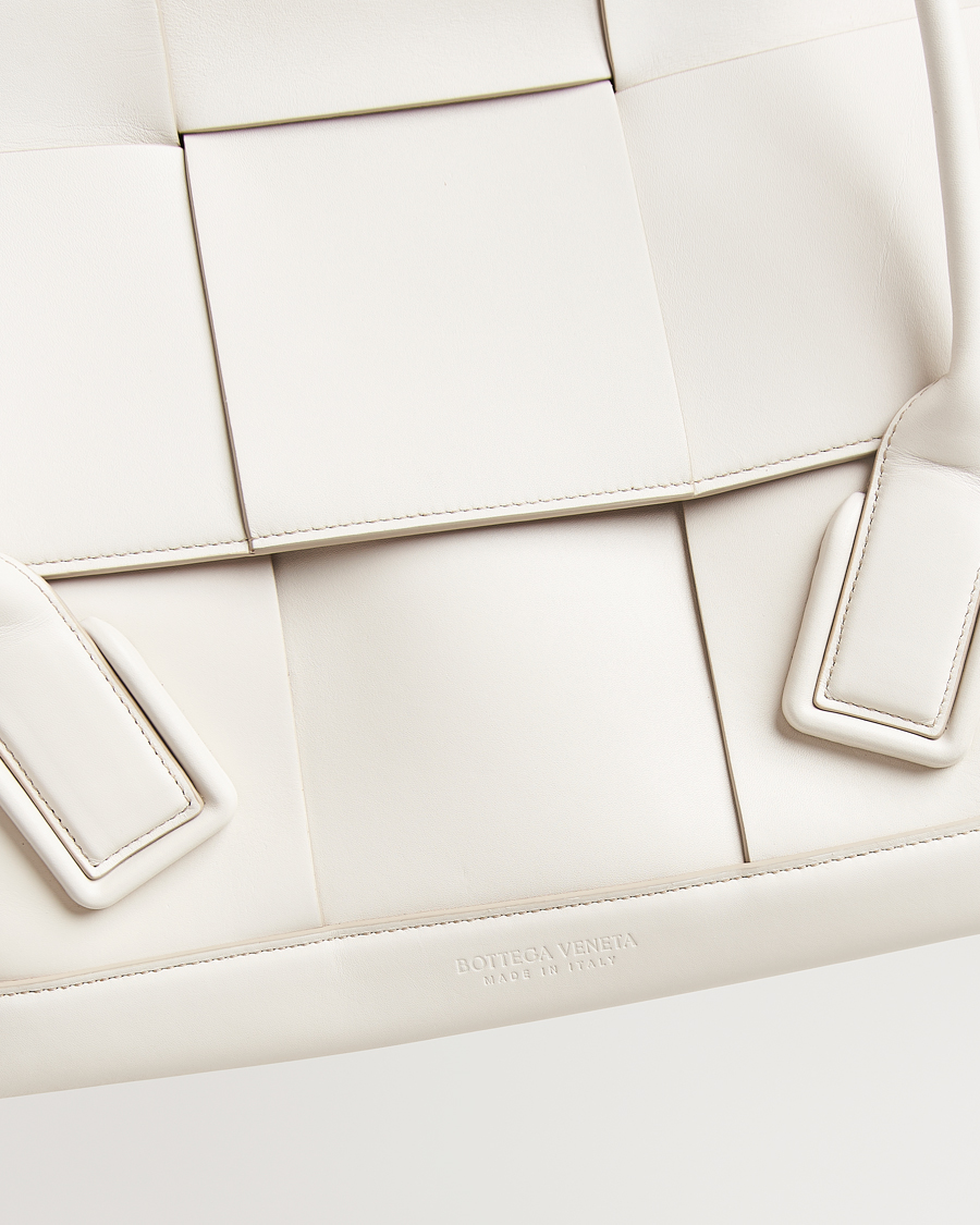 Mies | Bottega Veneta Pre-Owned Intrecciato Arco Small White | Bottega Veneta Pre-Owned | Intrecciato Arco Small White
