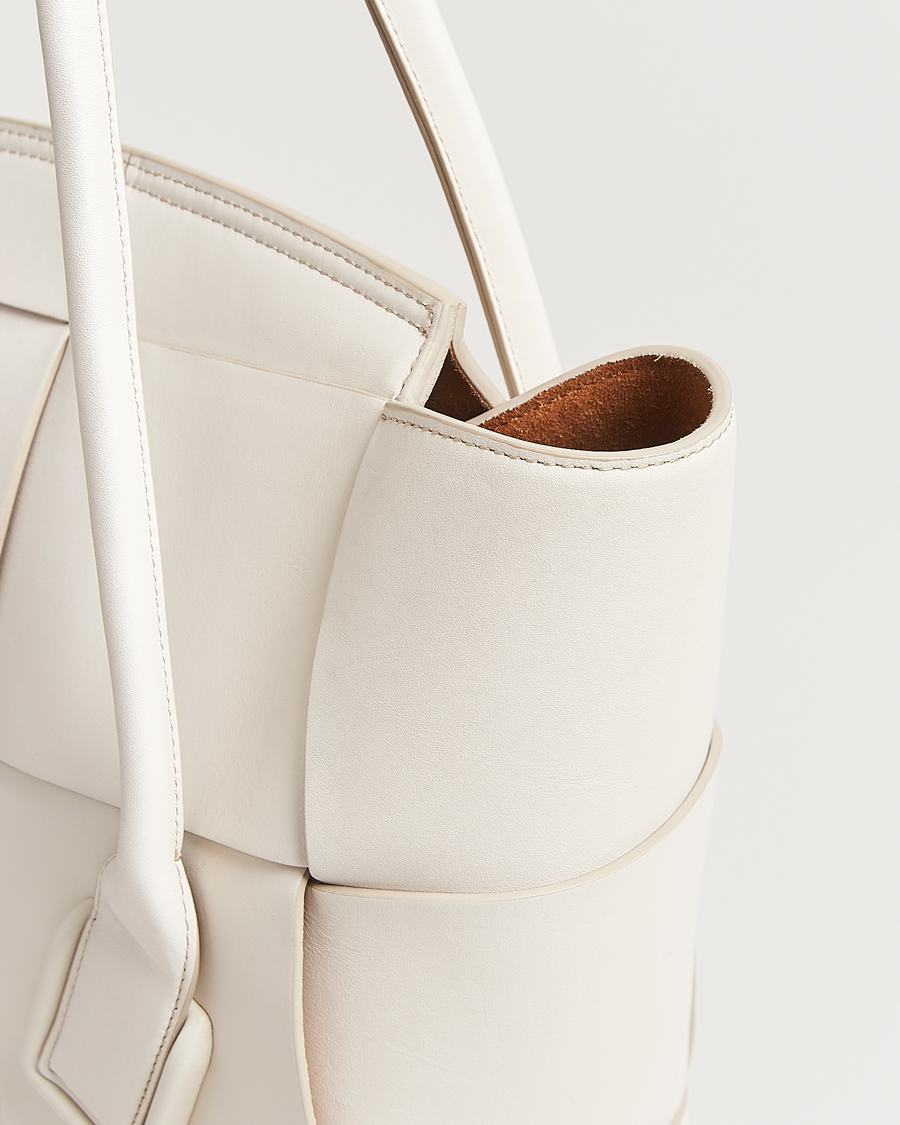 Mies | Bottega Veneta Pre-Owned Intrecciato Arco Small White | Bottega Veneta Pre-Owned | Intrecciato Arco Small White