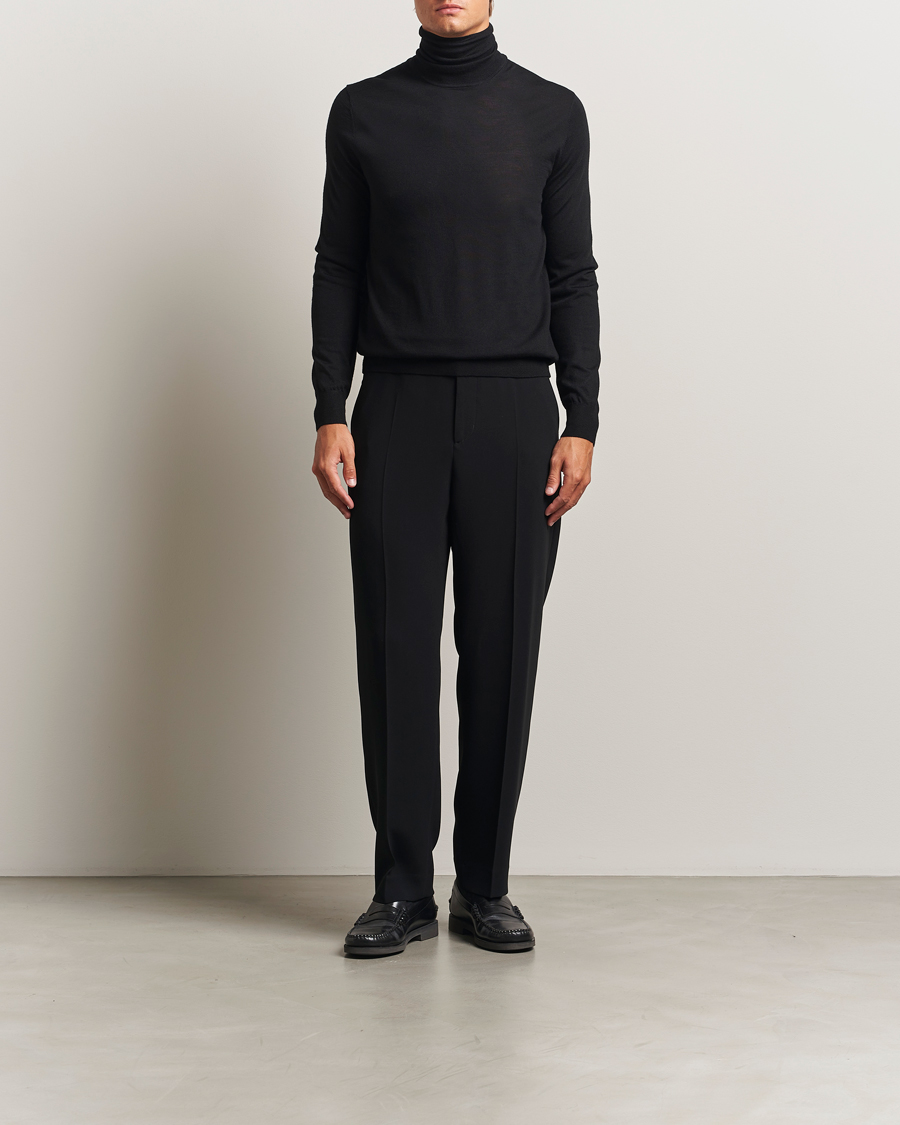 Mies | Puserot | Tiger of Sweden | Nevile Extra Fine Merino Polo Black