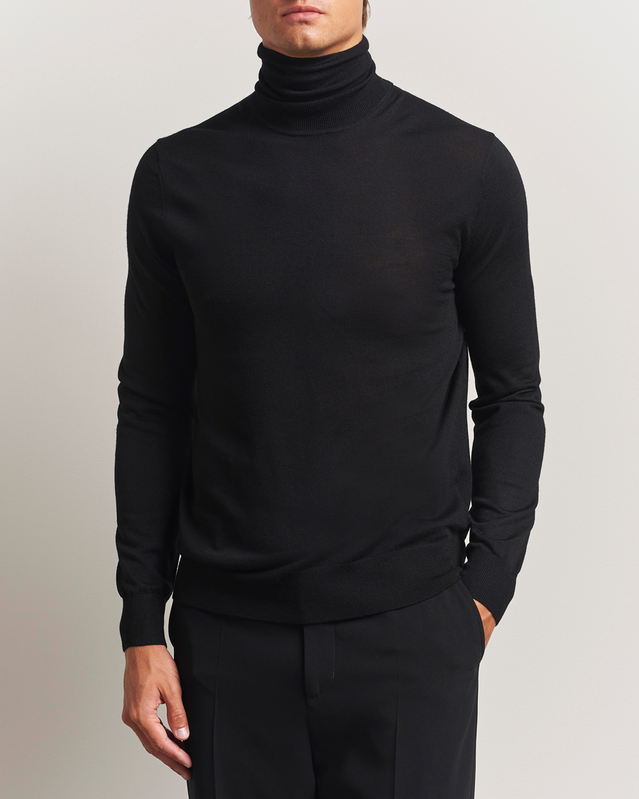 Mies | Puserot | Tiger of Sweden | Nevile Extra Fine Merino Polo Black