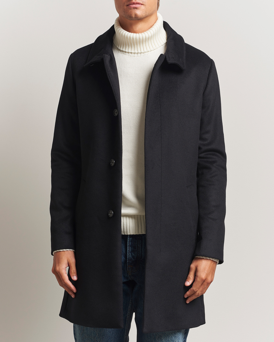 Mies | Takit | Tiger of Sweden | Aleric Wool/Cashmere Stand Up Coat Black
