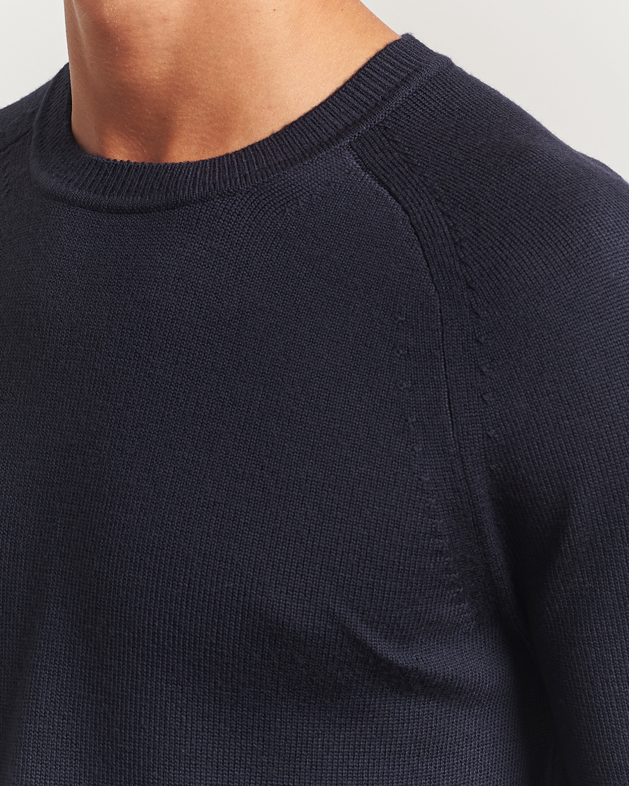 Mies | Puserot | Tiger of Sweden | Martin Merino Sweater Deep Well