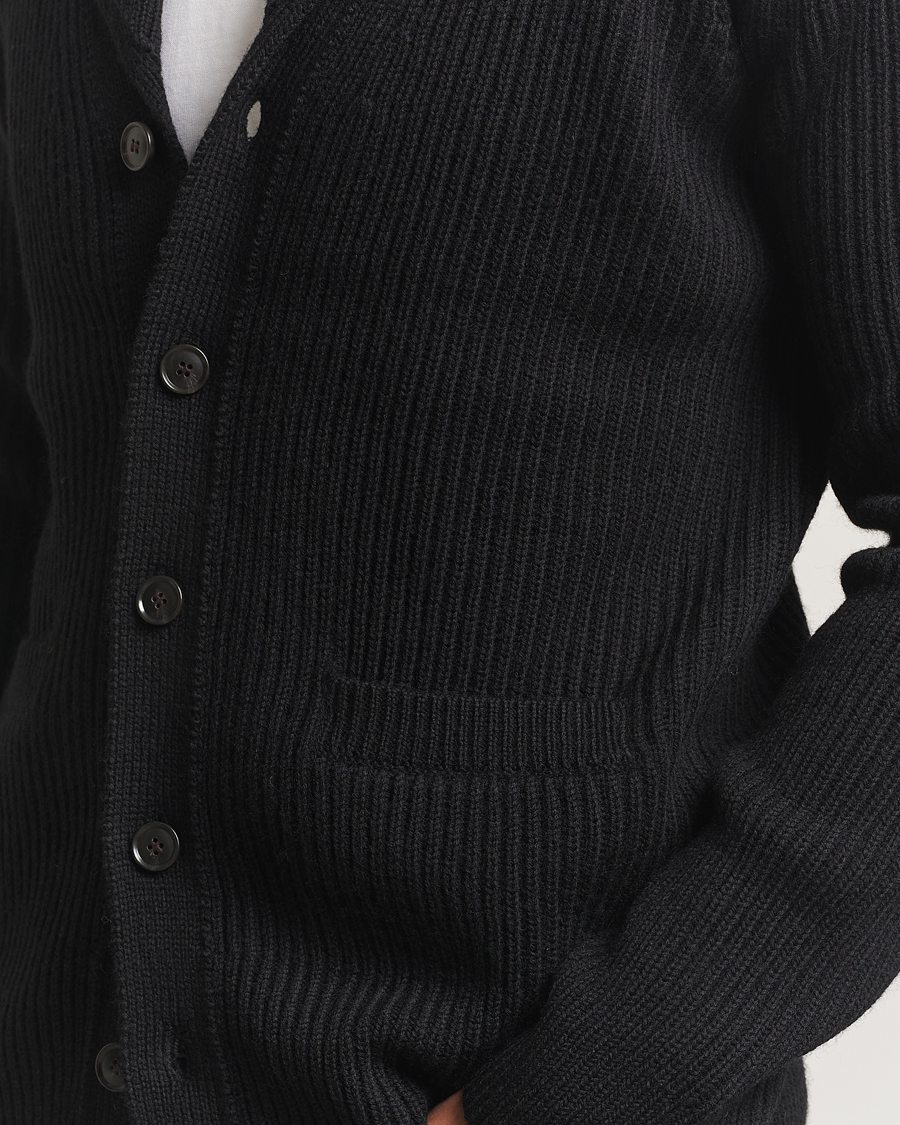 Mies | Puserot | Tiger of Sweden | Lester Heavy Wool Cardigan Black