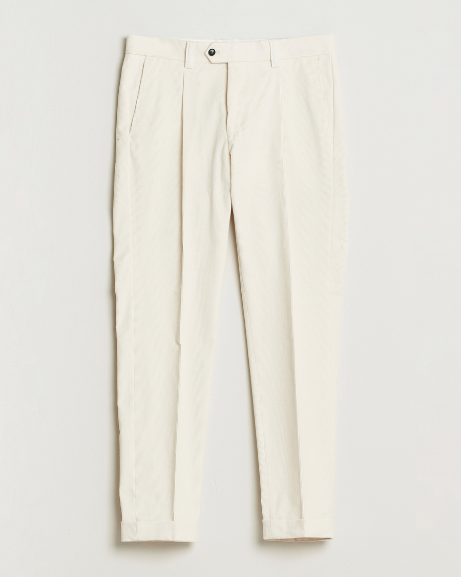 Mies | Housut | Tiger of Sweden | Tenuta Pleated Corduroy Trousers Light Ivory