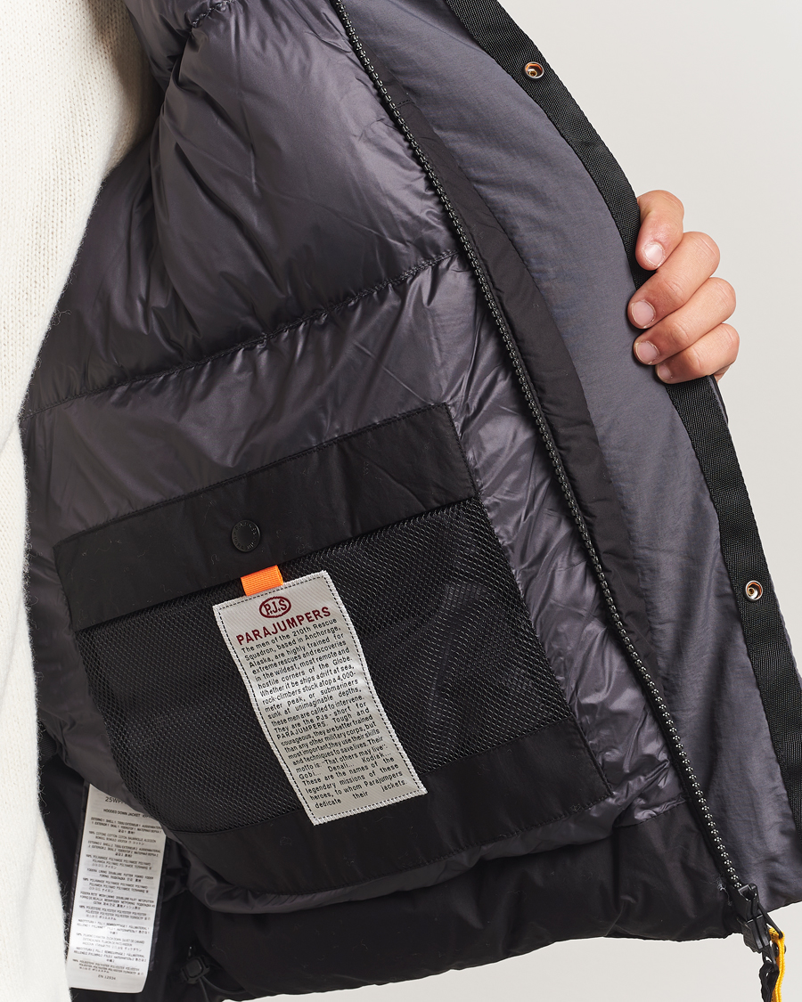 Mies | Takit | Parajumpers | Blackburn Alaska Natural Down Jacket Black