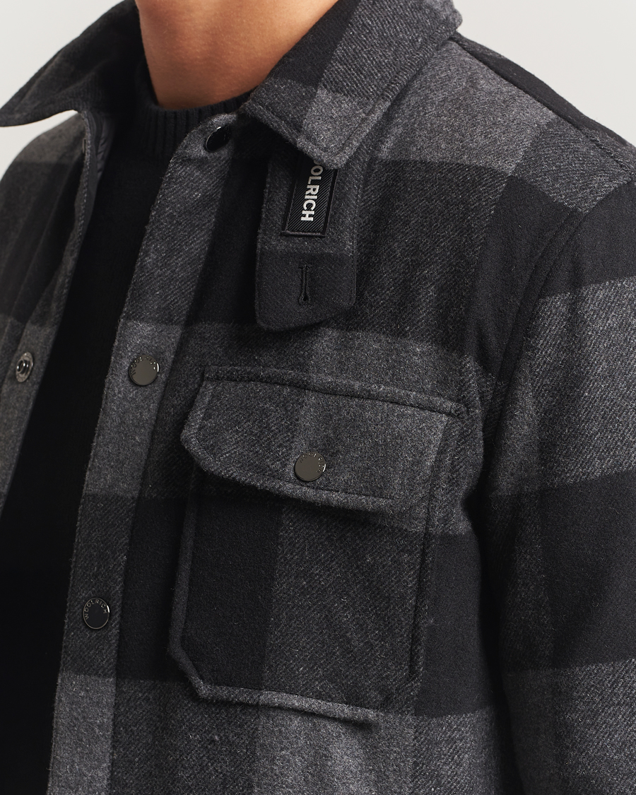 Mies | Takit | Woolrich | Alaskan Melton Wool Shirt Jacket Charcoal Buffalo
