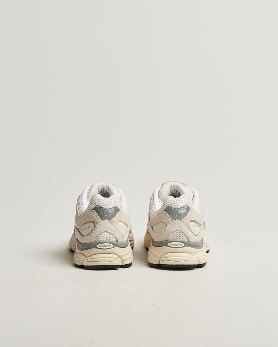Mies | Tennarit | Saucony | Progrid Omni 9 Running Sneaker White