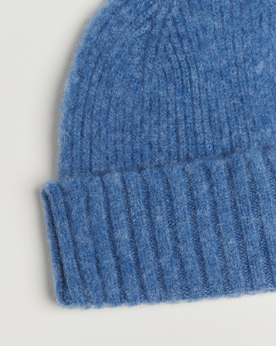 Mies | Pipot | Robert Mackie | Rona Ribbed Shaggy Lambswool Beanie Light Blue