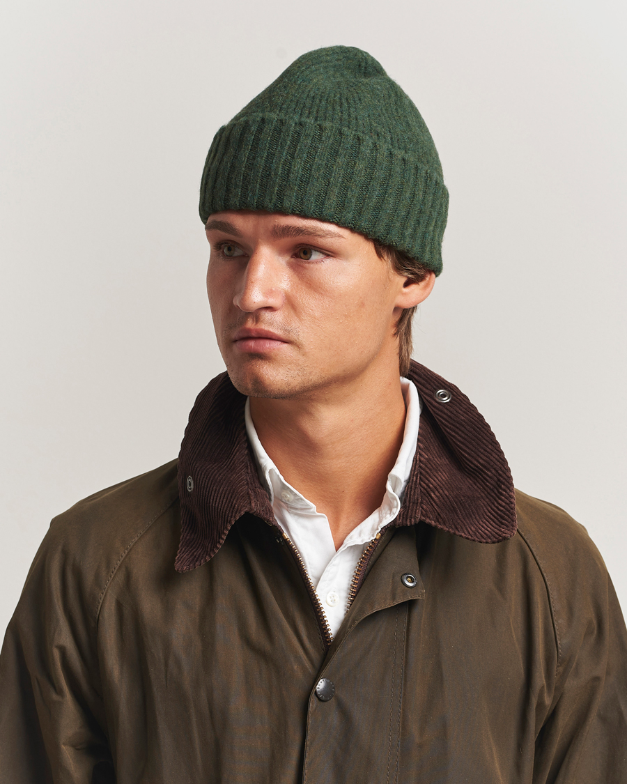 Mies | Pipot | Robert Mackie | Rona Ribbed Shaggy Lambswool Beanie Green