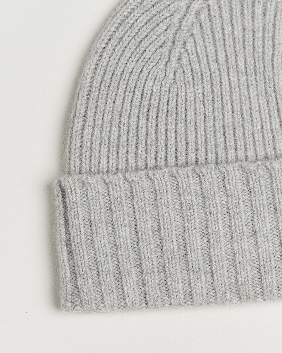 Mies | Pipot | Robert Mackie | Kingswell Ribbed Wool/Cashmere Beanie Light Grey