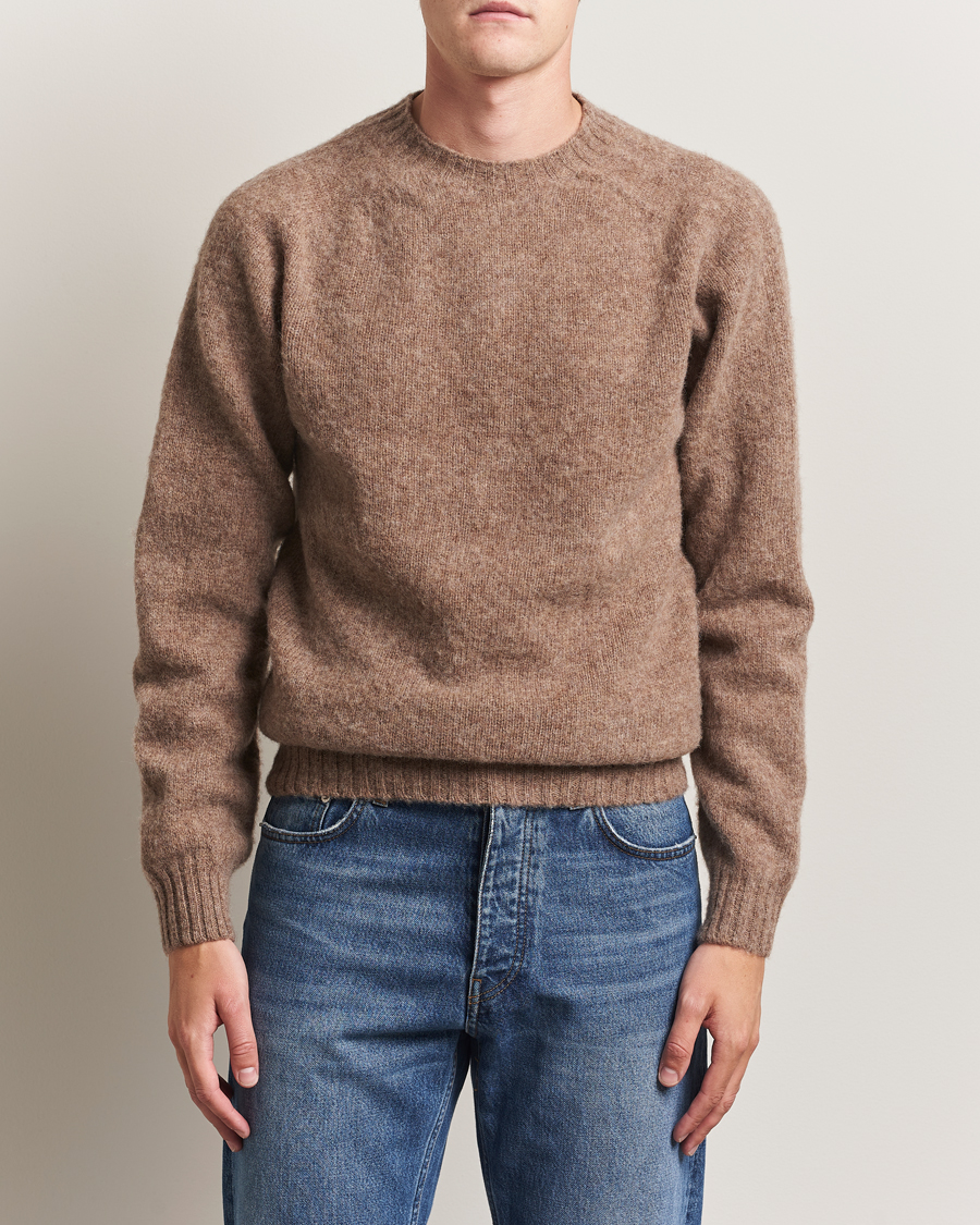 Mies | Puserot | Harley Of Scotland | Brushed Supersoft Lambswool Crewneck Tundra