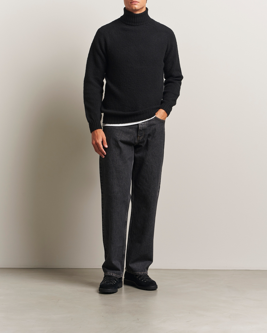 Mies | Puserot | Harley Of Scotland | Brushed Supersoft Lambswool Rollneck Black
