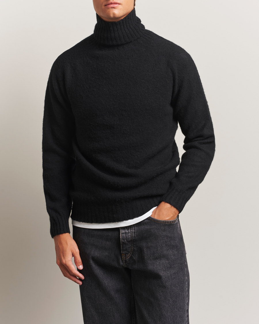 Mies | Puserot | Harley Of Scotland | Brushed Supersoft Lambswool Rollneck Black