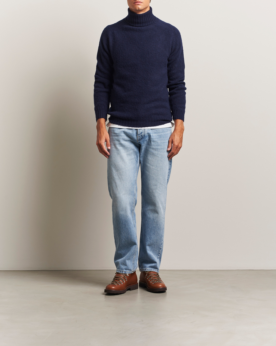 Mies | Puserot | Harley Of Scotland | Brushed Supersoft Lambswool Rollneck Navy
