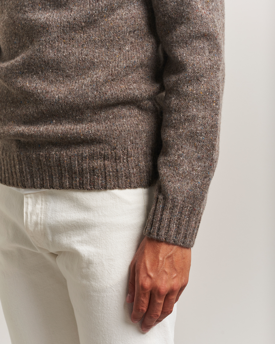 Mies | Puserot | Harley Of Scotland | Donegal Wool Crewneck Brown