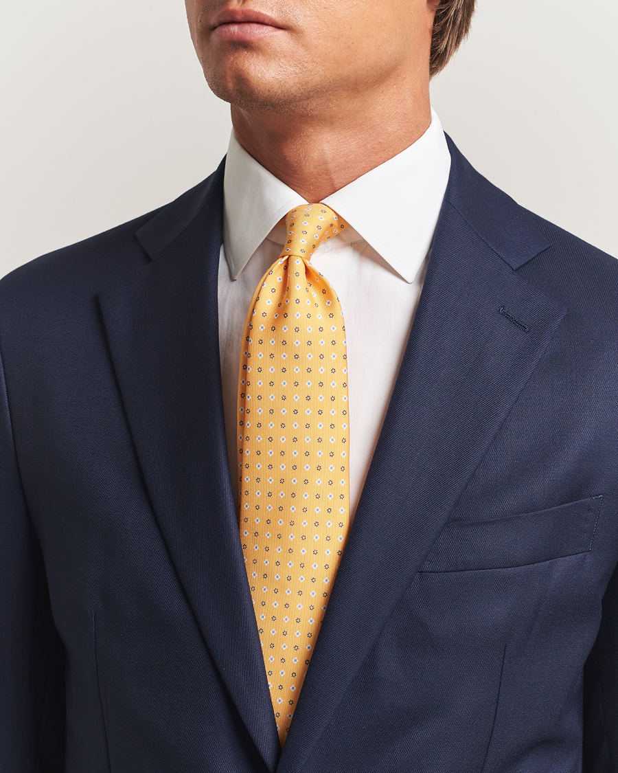 Mies | E. Marinella 3-Fold Printed Silk Tie Yellow | E. Marinella | 3-Fold Printed Silk Tie Yellow