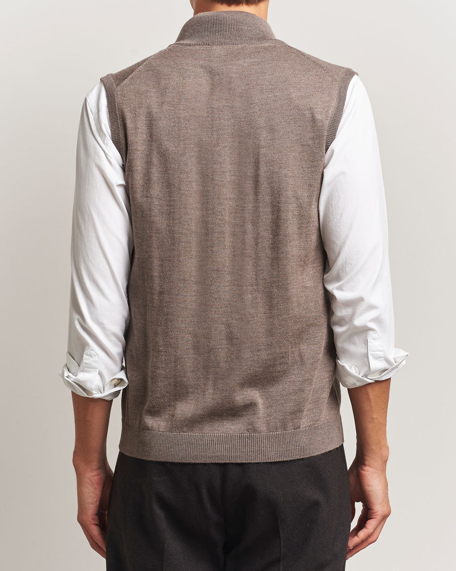 Mies | Puserot | Morris | Merino Zip Vest Brown