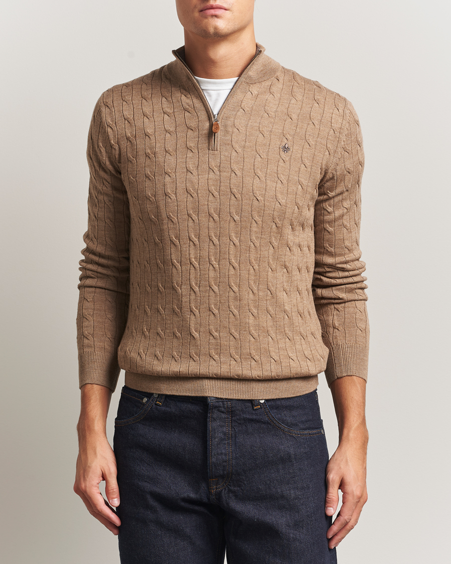 Mies | Puserot | Morris | Merino Cable Half Zip Camel