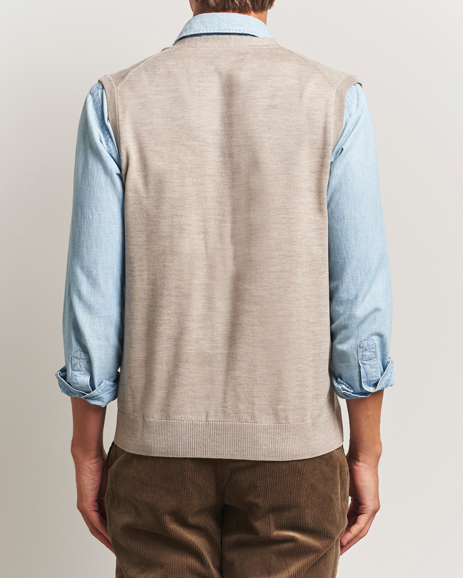 Mies | Puserot | Morris | Merino Slipover Vest Khaki