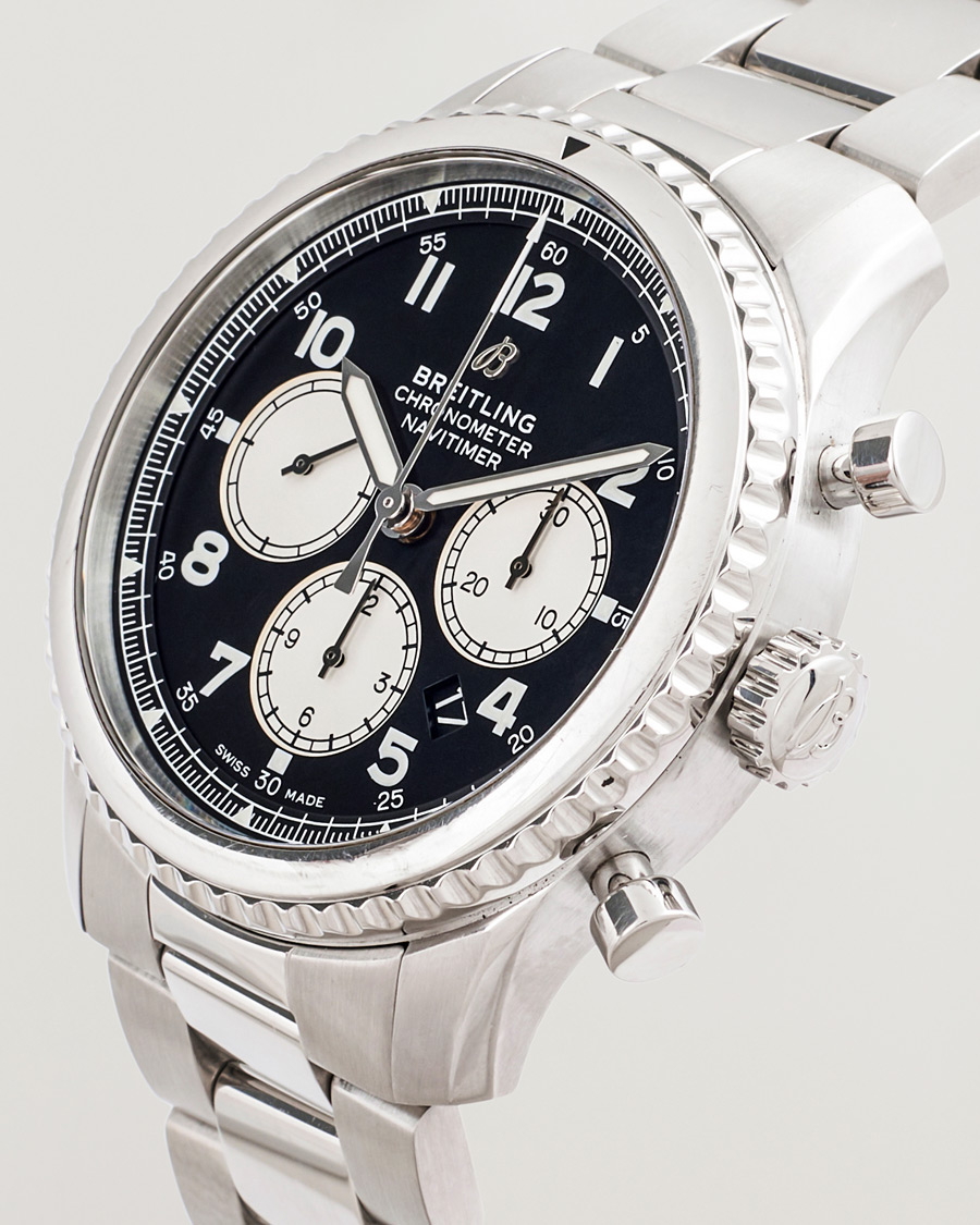 Mies | Breitling Pre-Owned Navitimer 8 | Breitling Pre-Owned | Navitimer 8