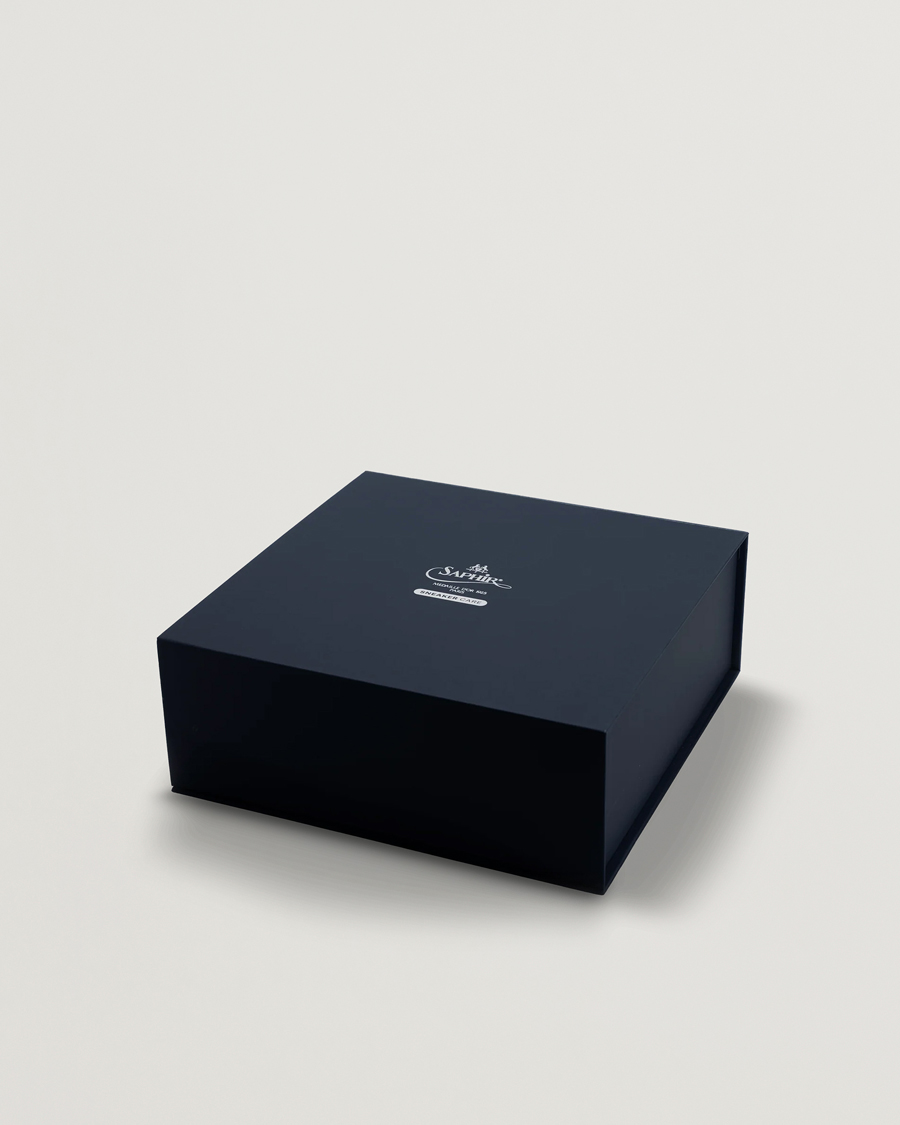 Mies | Kenkien huolto | Saphir Medaille d'Or | Petit Sneaker Kit