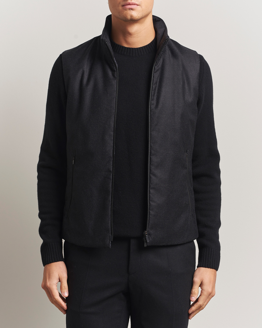 Mies | Ulkoliivit | UBR | Raptor Lightweight Vest Savile Black Melange