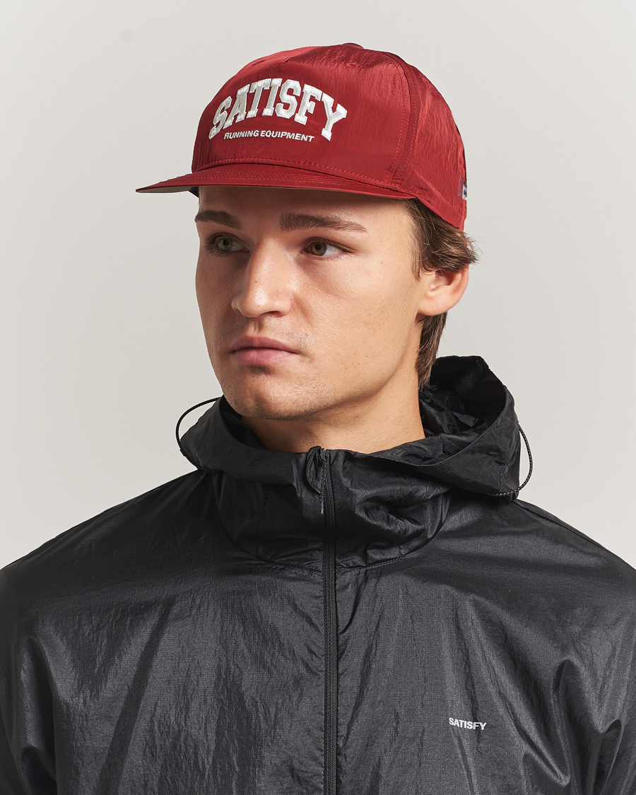Mies | Satisfy FliteSilk Running Cap Burgundy | Satisfy | FliteSilk Running Cap Burgundy