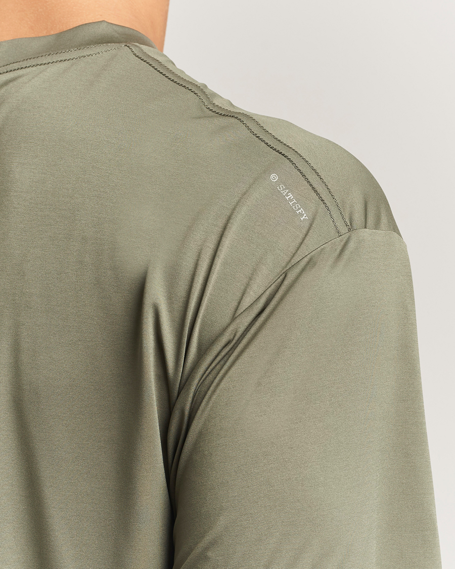 Mies | T-paidat | Satisfy | AuraLite T-Shirt Dusty Olive