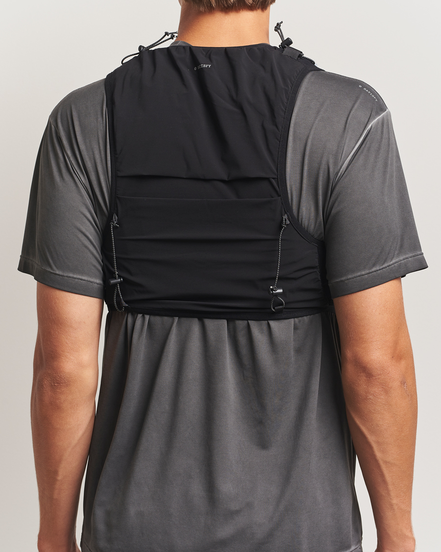 Mies | Satisfy Justice Cordura Hydration Vest 5L Black | Satisfy | Justice Cordura Hydration Vest 5L Black