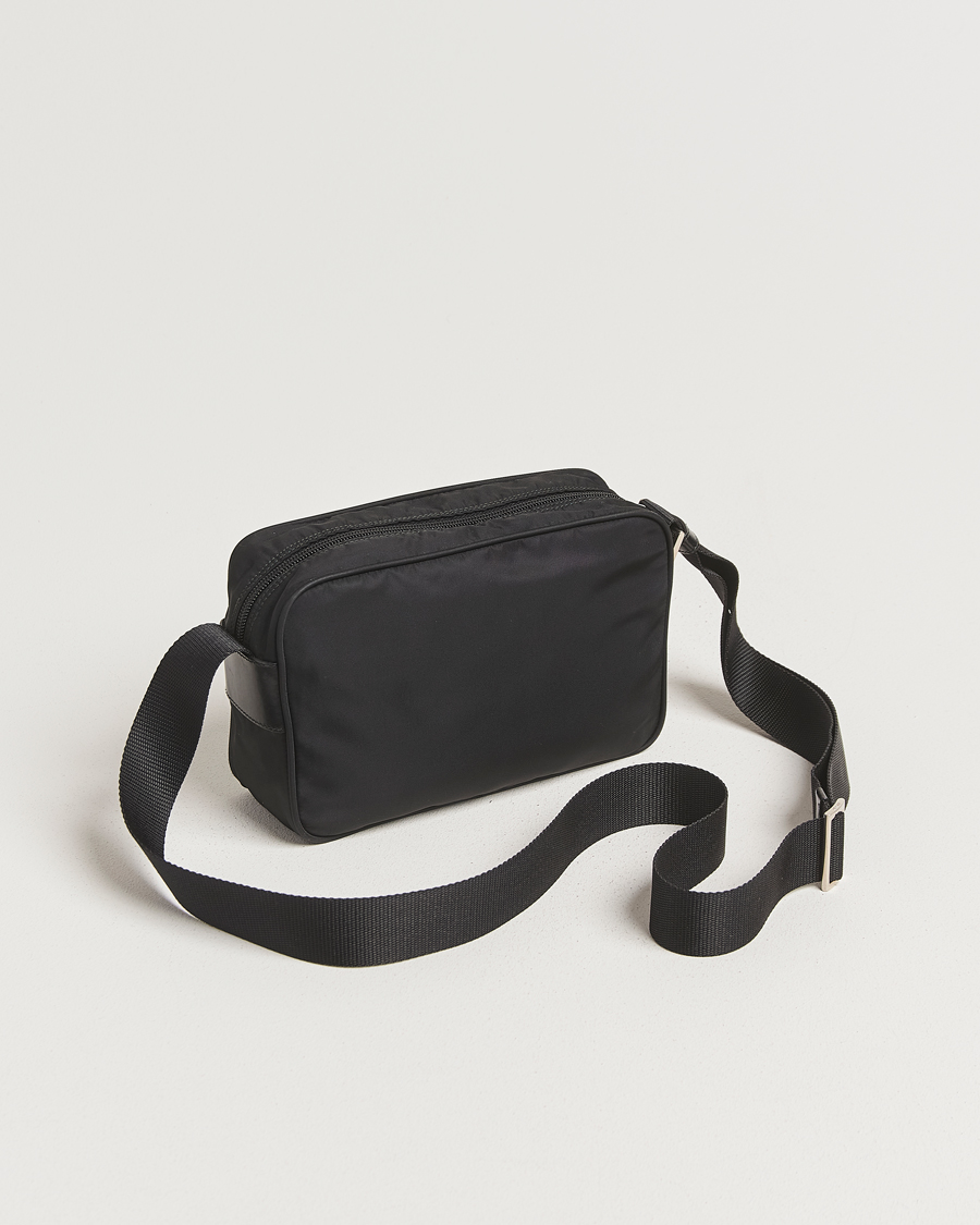 Mies | Prada Pre-Owned Tessuto Nylon Leather Shoulder Bag Black | Prada Pre-Owned | Tessuto Nylon Leather Shoulder Bag Black