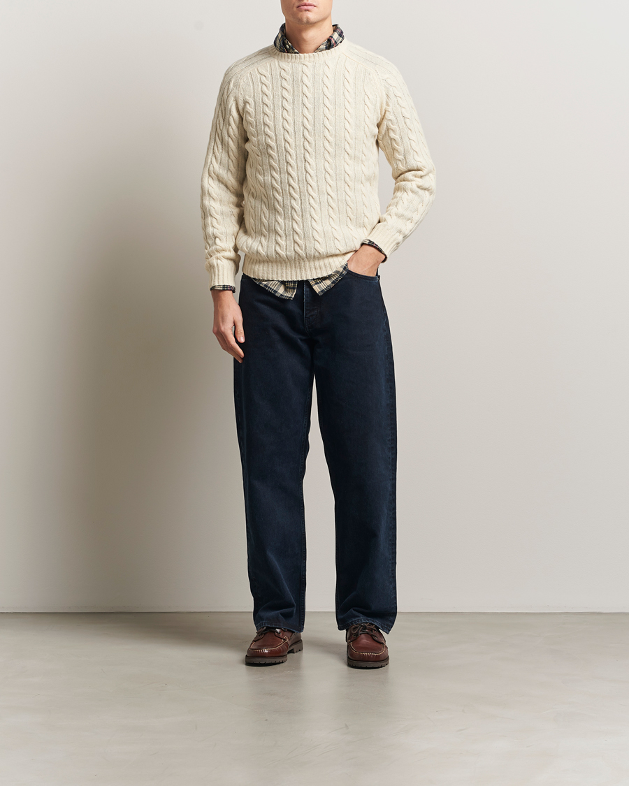 Mies | Puserot | BEAMS PLUS | Cable Crew Neck Sweater Off White