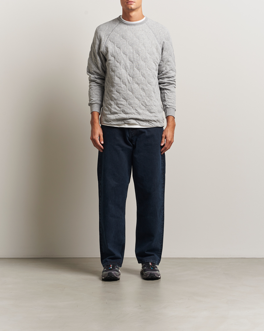 Mies | Puserot | BEAMS PLUS | MIL Quilt Crew Neck Grey