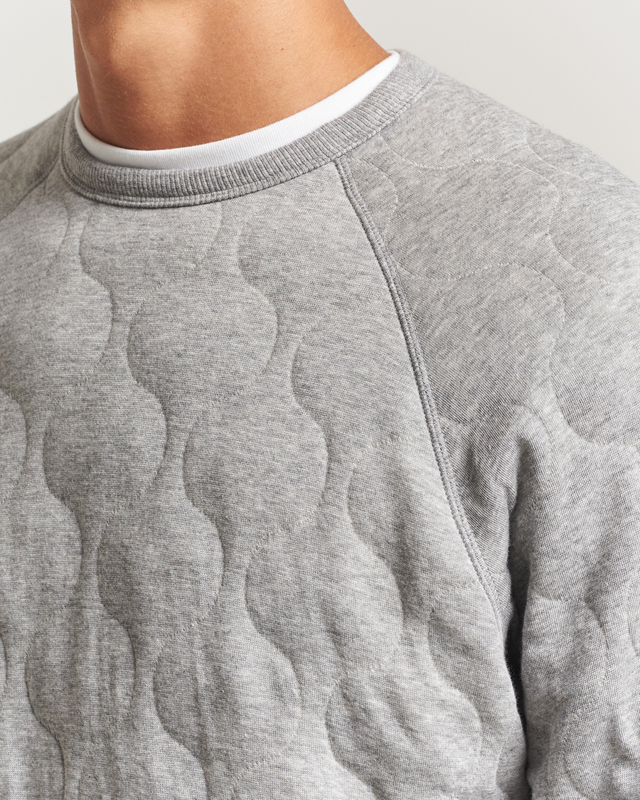 Mies | Puserot | BEAMS PLUS | MIL Quilt Crew Neck Grey