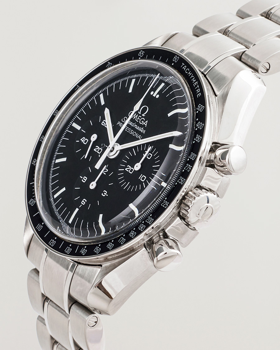 Mies | Omega Pre-Owned Speedmaster Professional Moonwatch | Omega Pre-Owned | Speedmaster Professional Moonwatch