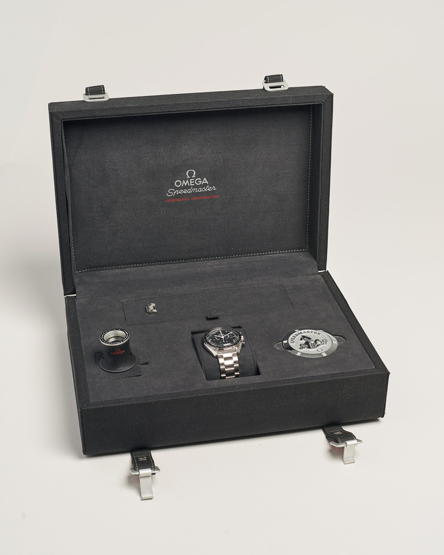 Mies | Omega Pre-Owned Speedmaster Professional Moonwatch | Omega Pre-Owned | Speedmaster Professional Moonwatch