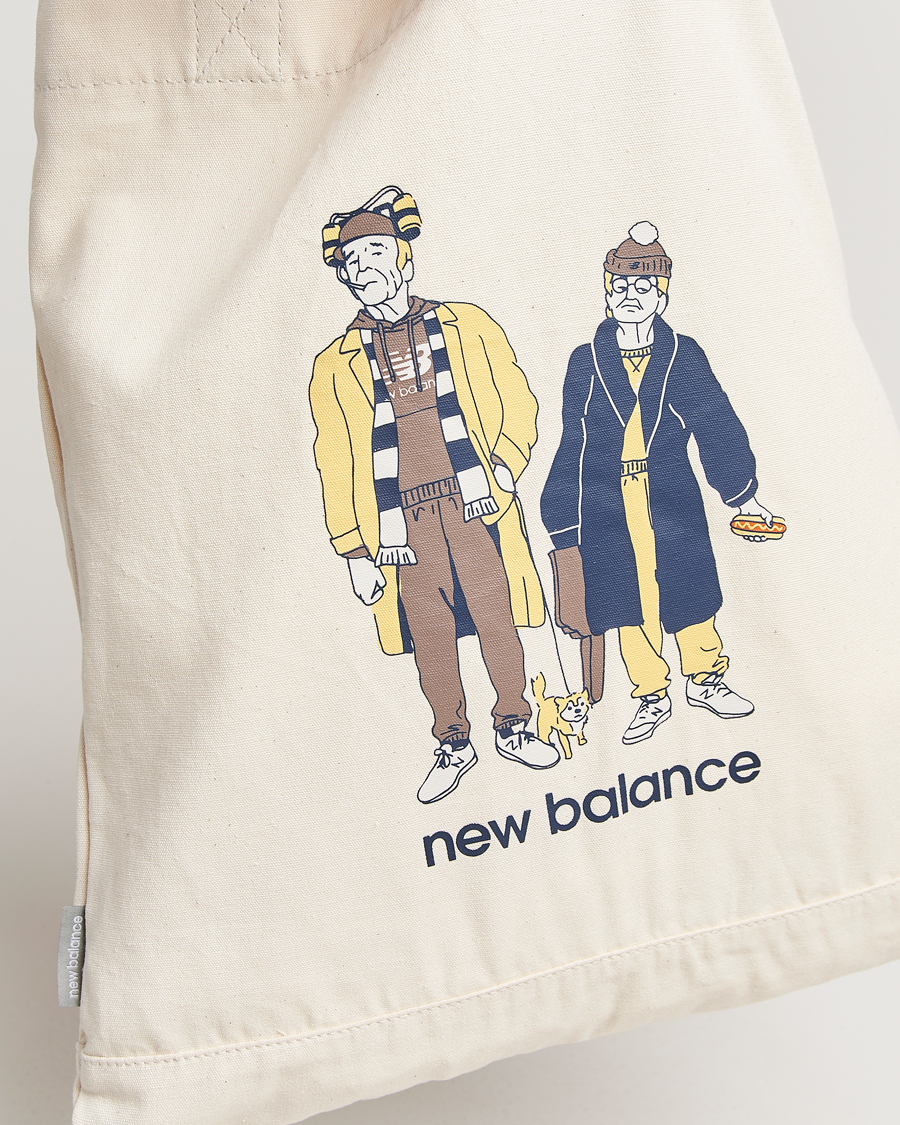 Mies | Laukut | New Balance | Graphic Tote Bag Ecru