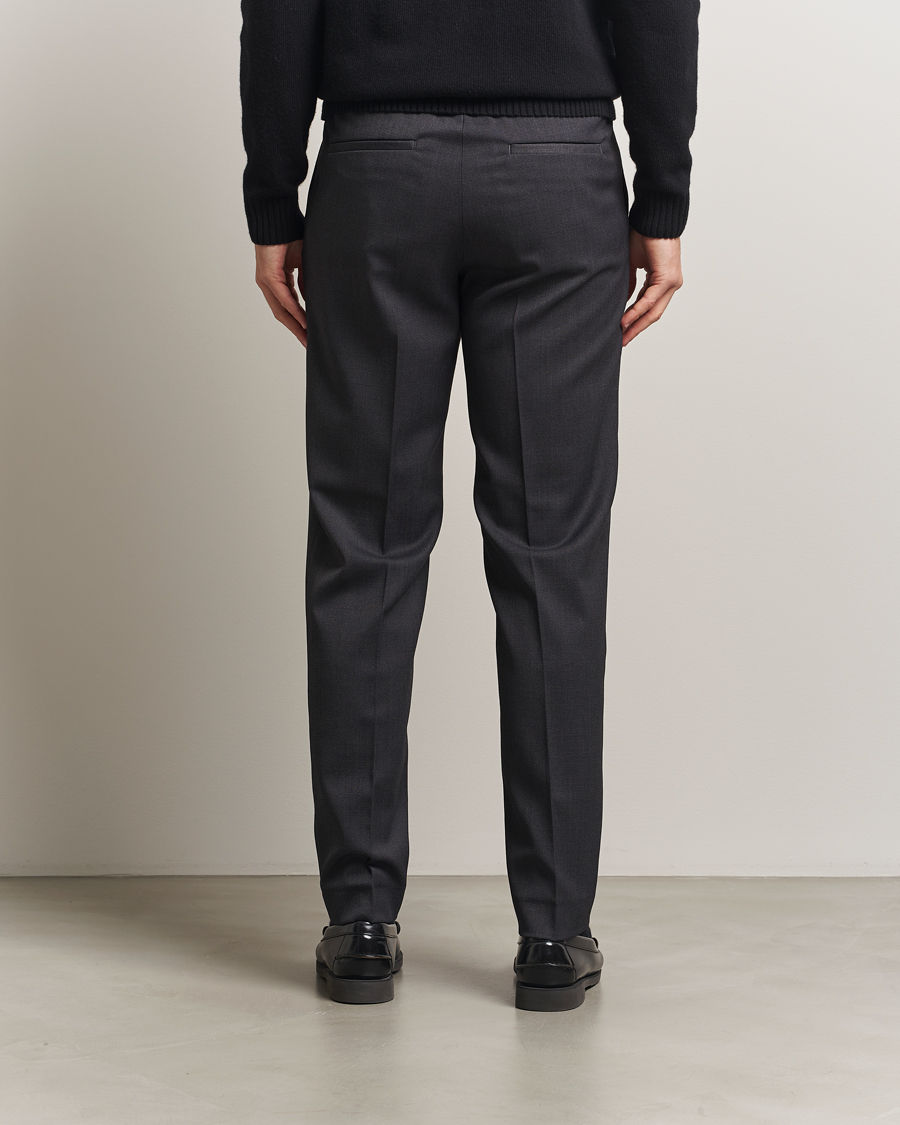 Mies | Housut | Filippa K | Theo Relaxed Wool Trousers Mid Grey