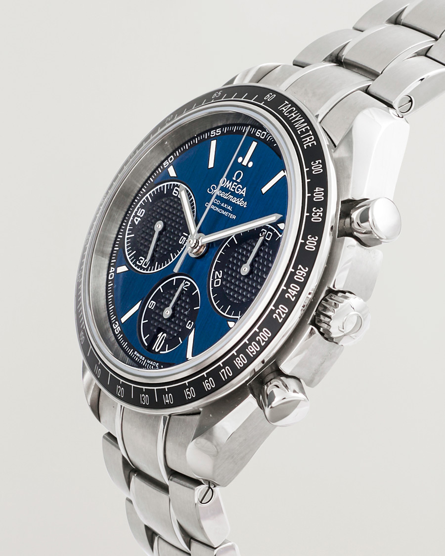Mies | Omega Pre-Owned Speedmaster Racing | Omega Pre-Owned | Speedmaster Racing