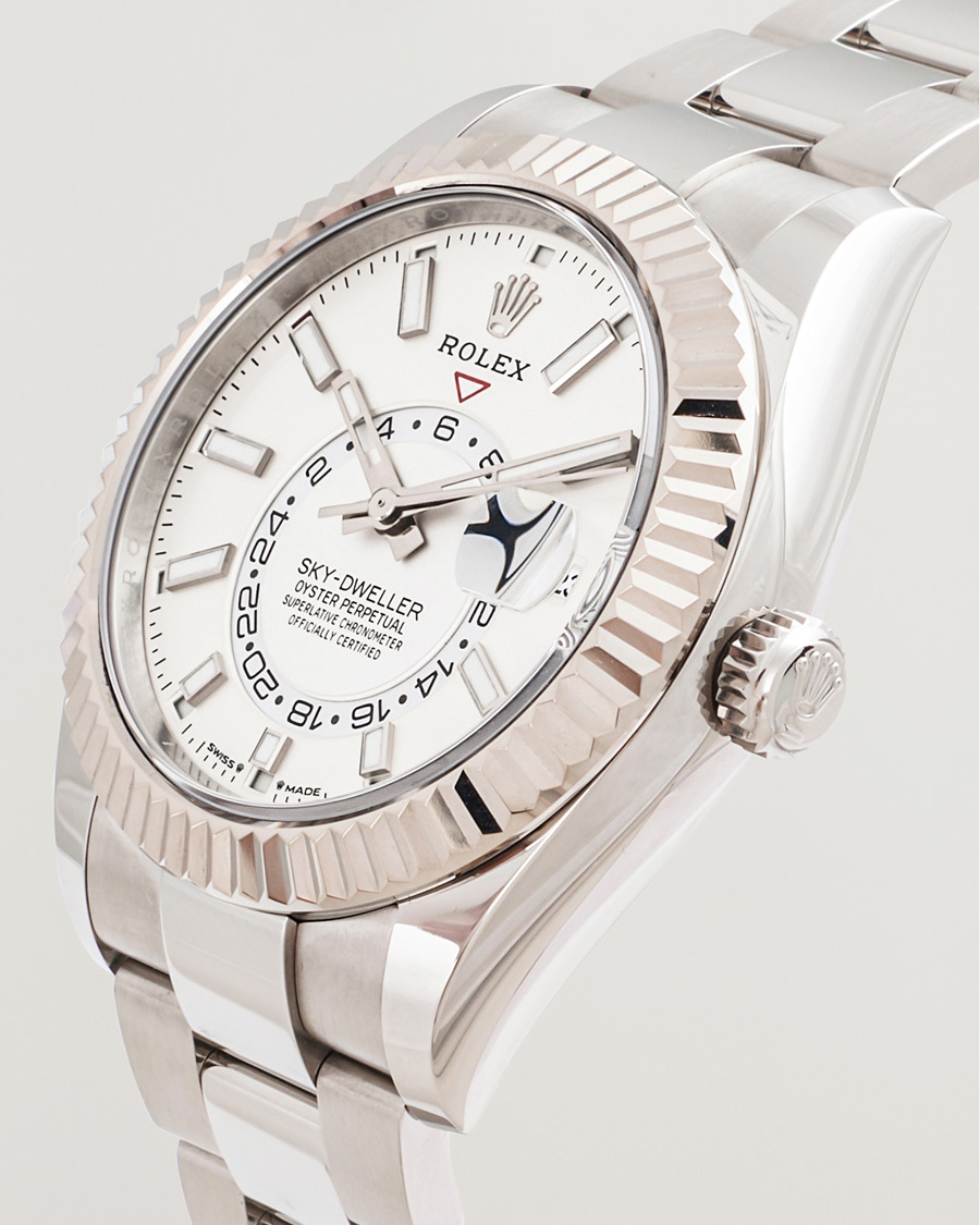 Mies | Rolex Pre-Owned Sky Dweller  | Rolex Pre-Owned | Sky Dweller 