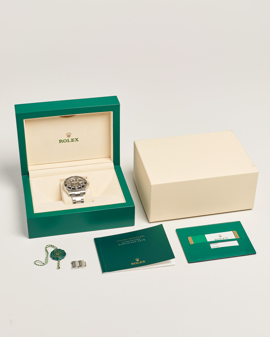 Mies | Rolex Pre-Owned Submariner Date | Rolex Pre-Owned | Submariner Date