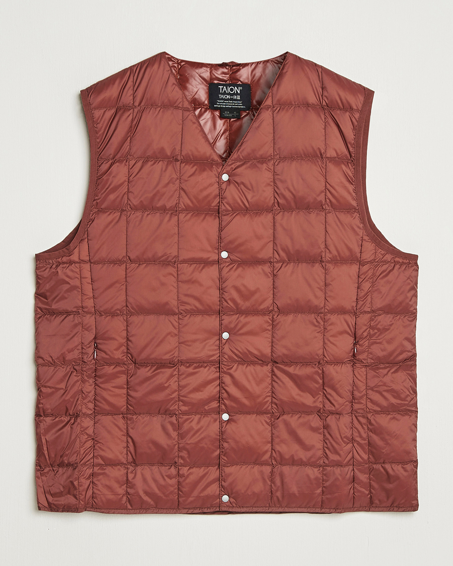 Mies | Takit | TAION | V-Neck Lightweight Down Vest Dark Red