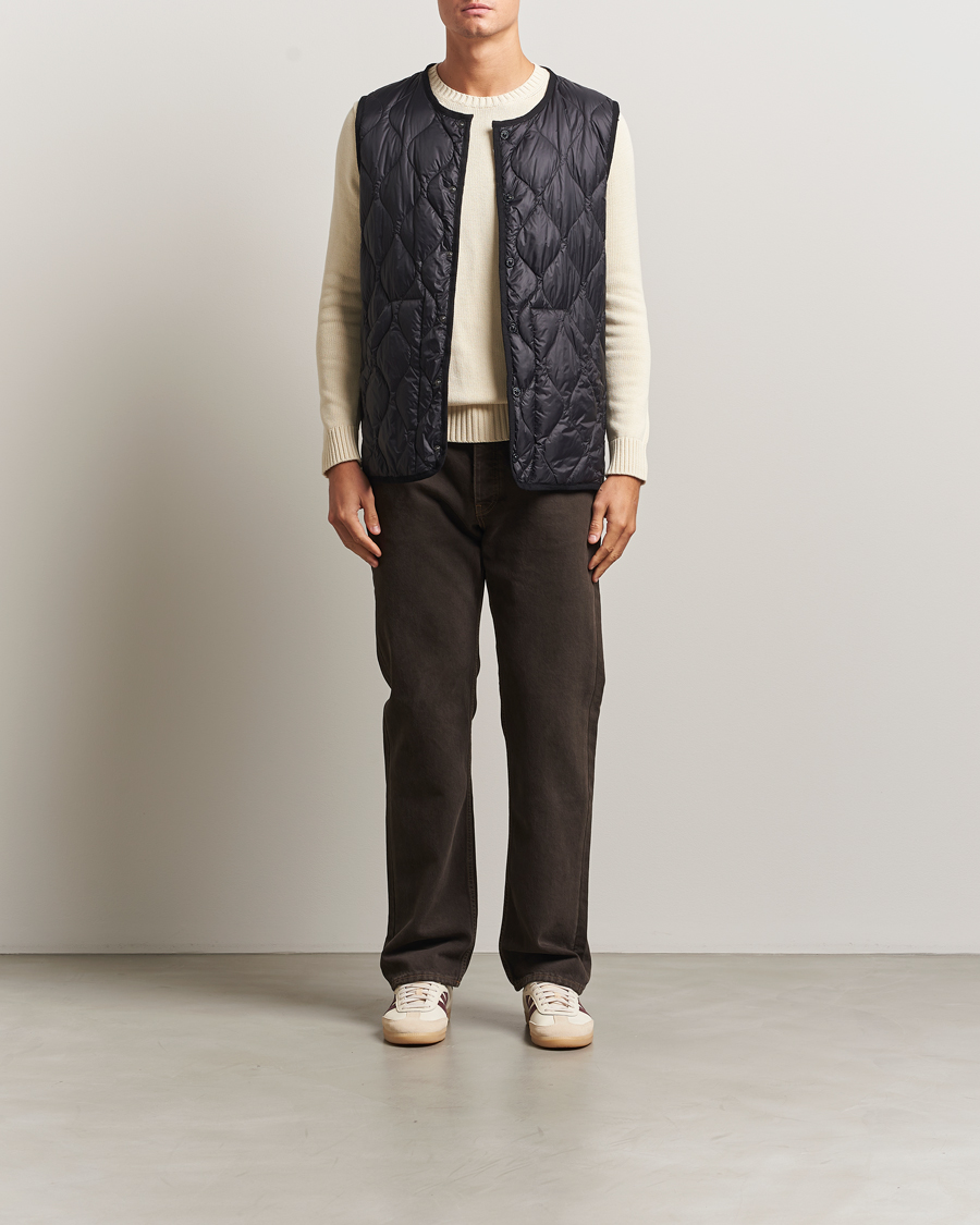 Mies | Takit | TAION | Military Crew Neck Down Vest Black