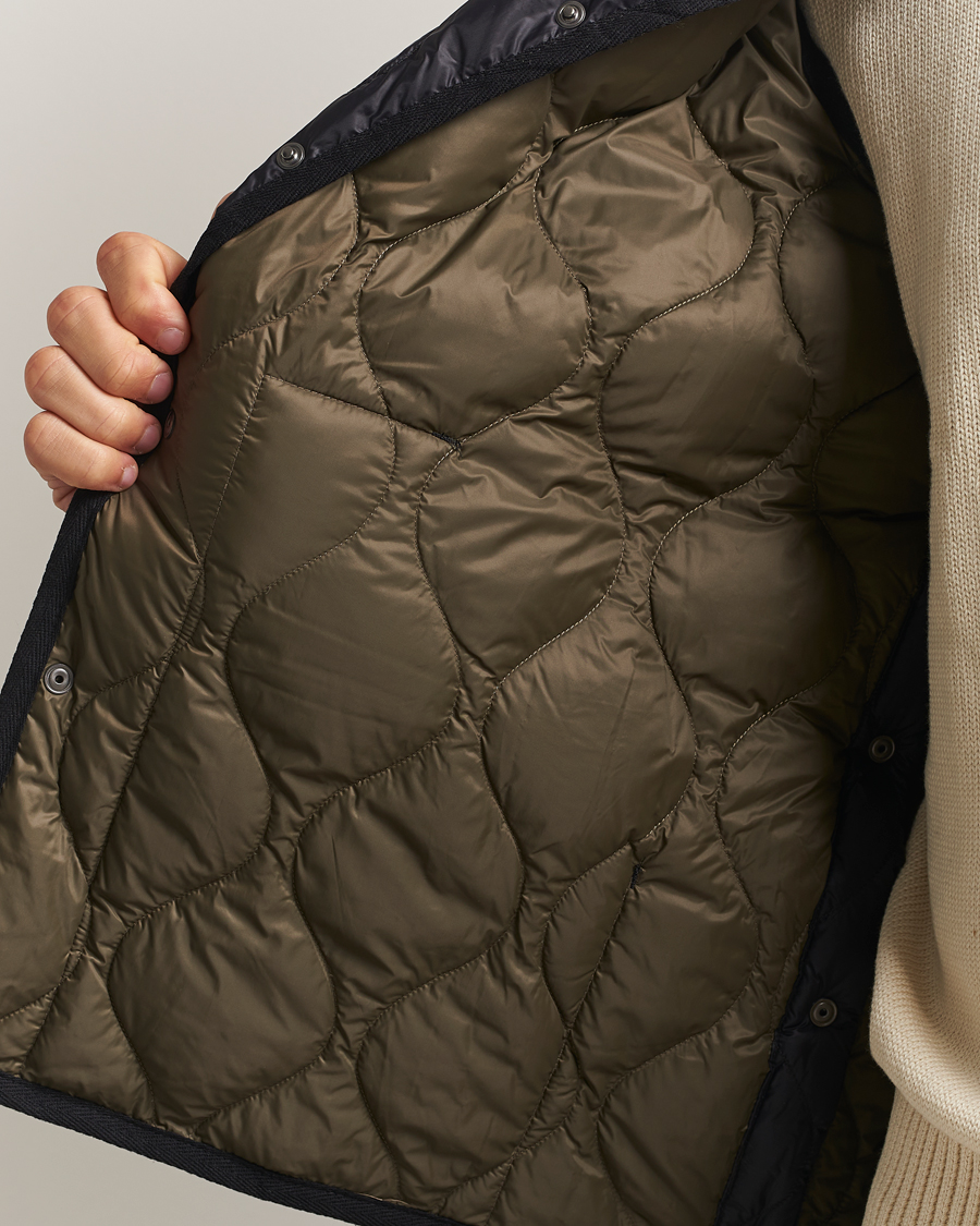 Mies | Takit | TAION | Military Crew Neck Down Vest Black