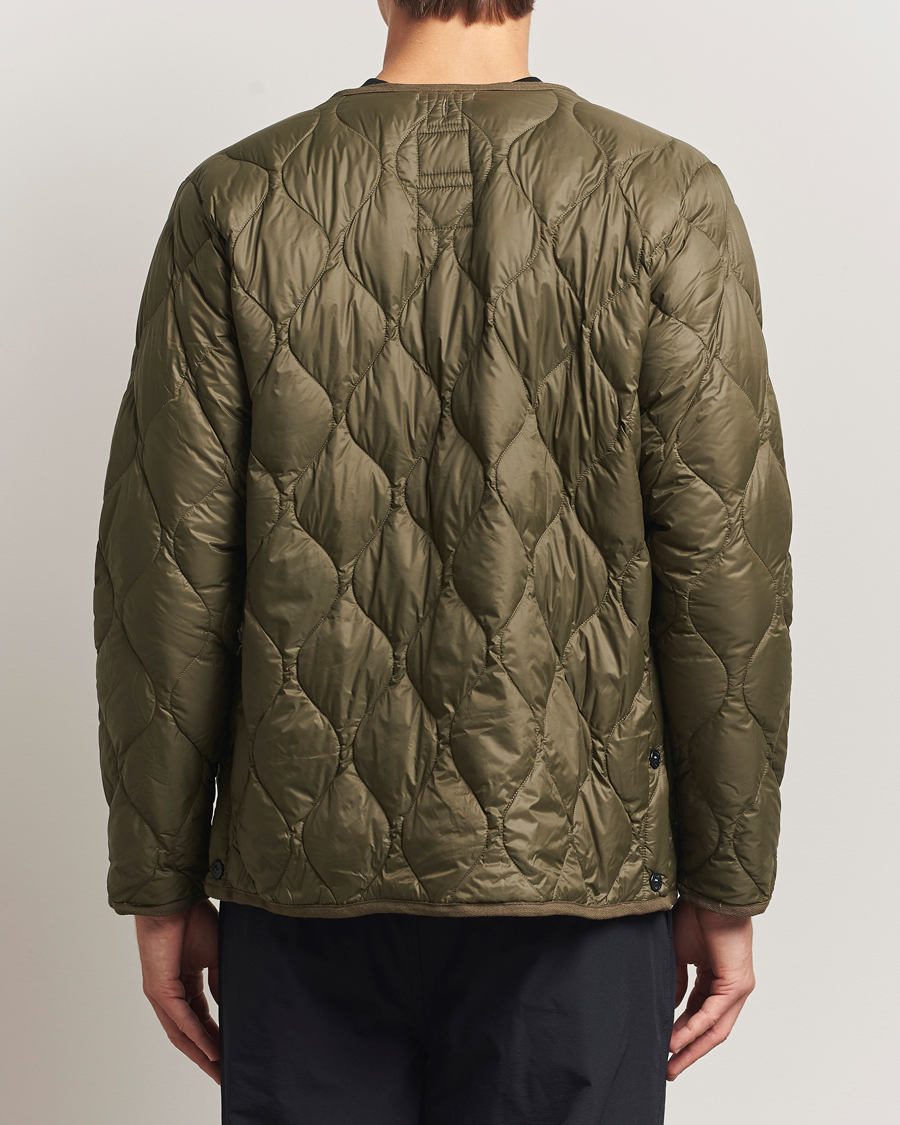 Mies | Takit | TAION | Military Crew Neck Down Jacket Dark Olive
