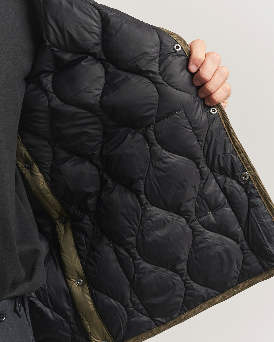 Mies | Takit | TAION | Military Crew Neck Down Jacket Dark Olive