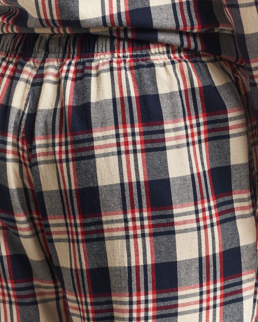 Mies | Yöpuvut ja kylpytakit | GANT | Flannel Checked Pyjama Set Ruby Red