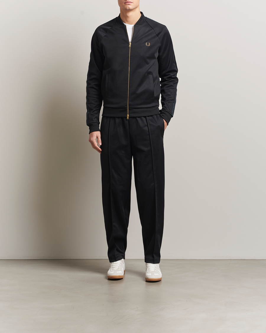Mies | Housut | Fred Perry | Blackwatch Tartan Taped Track Pants Black